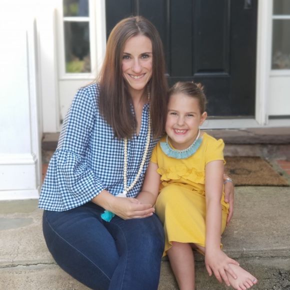 Meet your Posher, Ashley - Picture 1 of 1